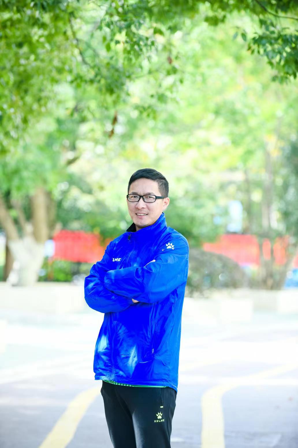 梦小足球长期探索和推进“教俱融合”,利用两者之间优势互补、资源共享,进一步拓展梦小校园足球新模式。 落实细节,推进“教俱融合”