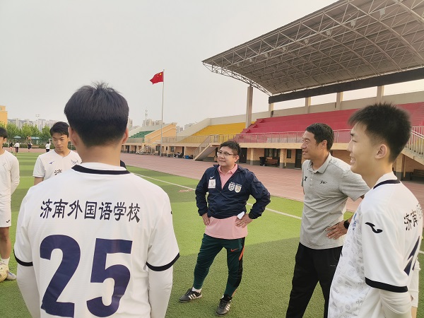 济南外国语学校 高起点的二年级新生