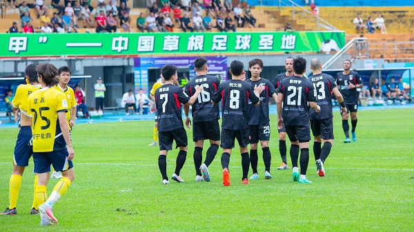 中冠联赛特邀球队澳门澳科邹北记 “我们不喜欢做井底之蛙”