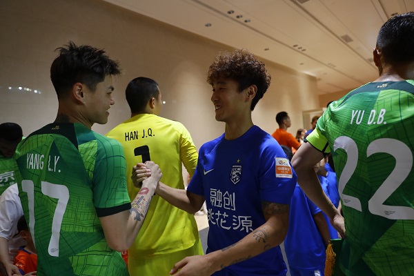杨立瑜:第一阶段自评7分,赛季已有3个目标