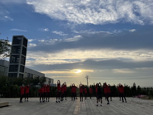 揭秘U15国少夺冠的台前幕后——信念始于每天六点半
