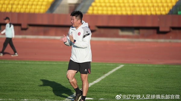 9：7 本土教练人数略占上风
