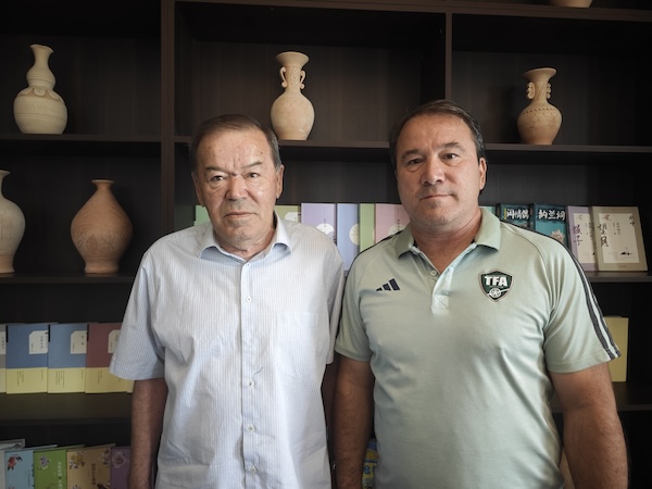 新疆·喀什 足球印象 下部