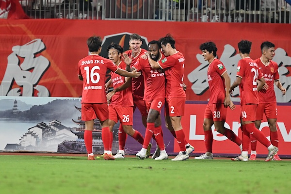 龙哥回家,主打务实