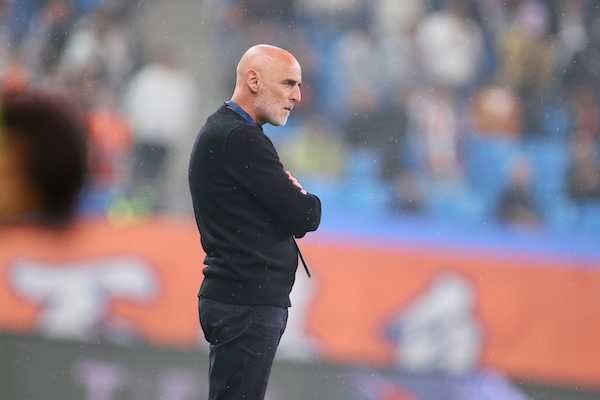 上海海港 穆斯卡特保联赛 轮换阵容战亚冠