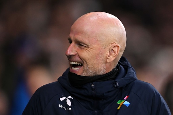 执教“黄金一代”是什么感受？