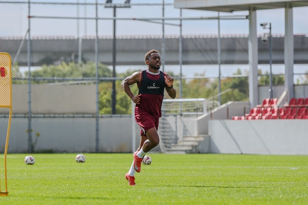 上海海港 注重心态引导 不能麻痹大意