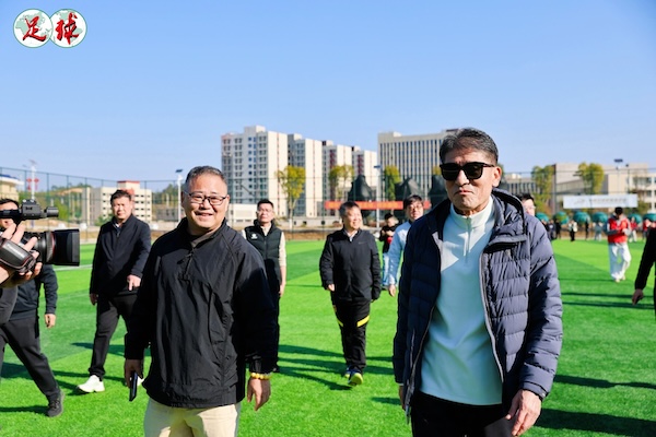 《足球》VS 李章洙 “韩国足球界很快会知道这件事的意义”