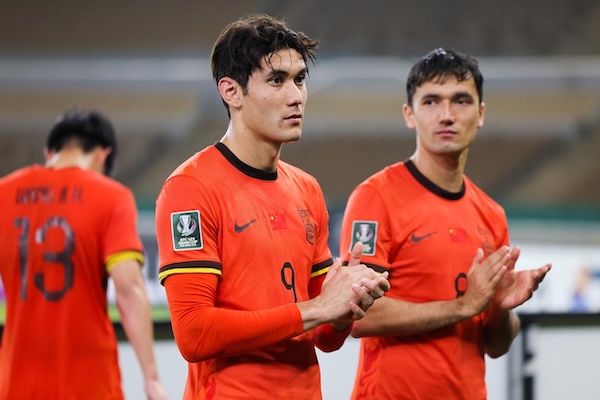 三个新疆娃在国字号生根发芽