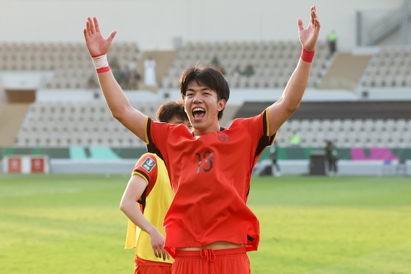 《足球》VS 王博豪 “面对大场面，我不会逃避”