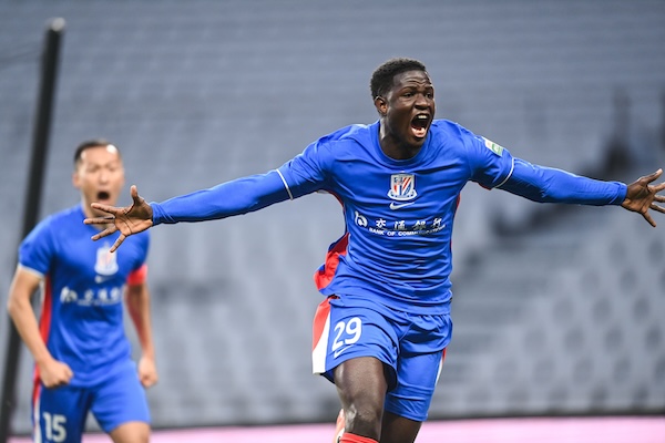 中超首轮新外援爆发 申花双枪抢眼，蓉城姆巴佩闪耀